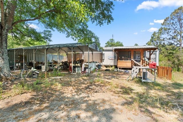 136 Wildwood Church Road, Pembroke, GA 31321