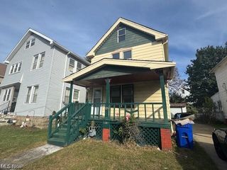 1201 E 172nd Street, Cleveland, OH 44119