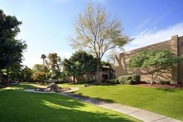 3825 E Camelback Road Unit 144, Phoenix, AZ 85018