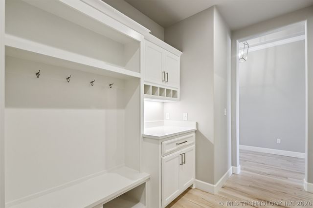 663 E 148th Place S, Glenpool, OK 74033