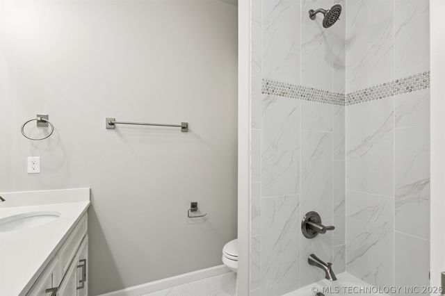 663 E 148th Place S, Glenpool, OK 74033