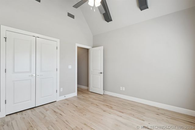 663 E 148th Place S, Glenpool, OK 74033