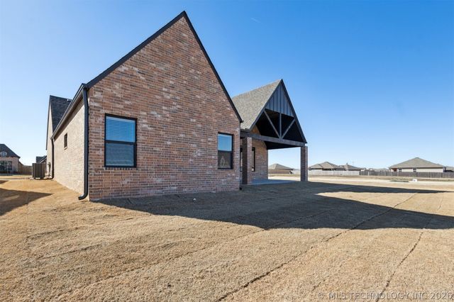 663 E 148th Place S, Glenpool, OK 74033