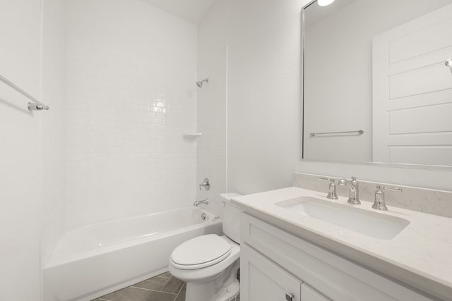 4718 Hawthorn Hills Lane, Arlington, TX 76005