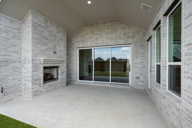 4718 Hawthorn Hills Lane, Arlington, TX 76005