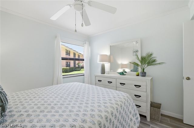 1504 Mainsail DR 6, Naples, FL 34114