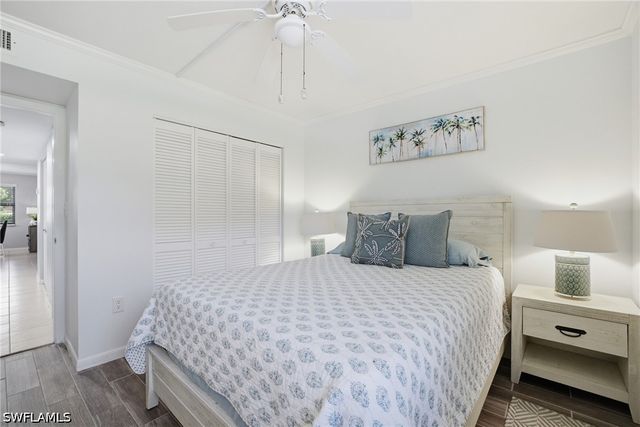 1504 Mainsail DR 6, Naples, FL 34114