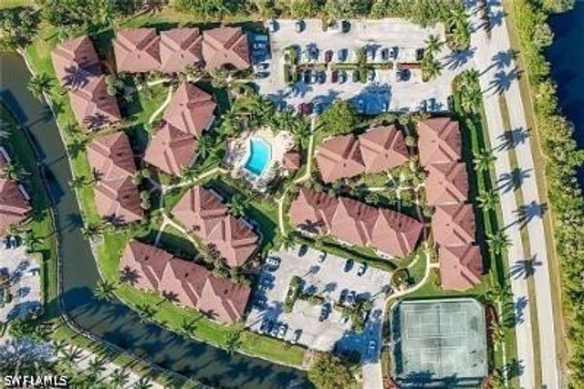 1504 Mainsail DR 6, Naples, FL 34114