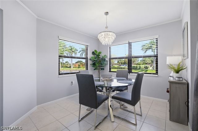 1504 Mainsail DR 6, Naples, FL 34114