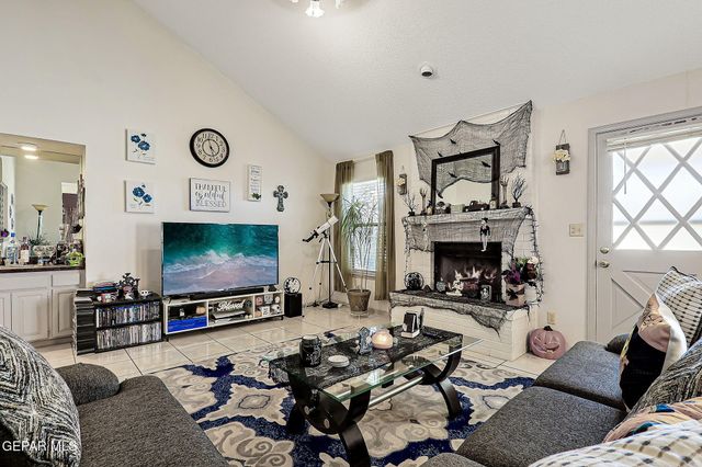 3205 AMARILLO Street, El Paso, TX 79936