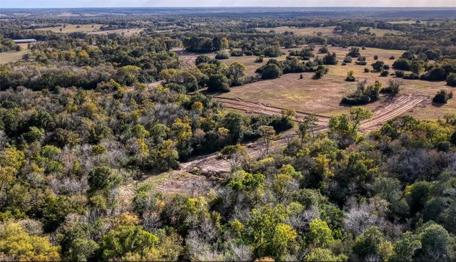 27 Millwood Trail, Brenham, TX 77833