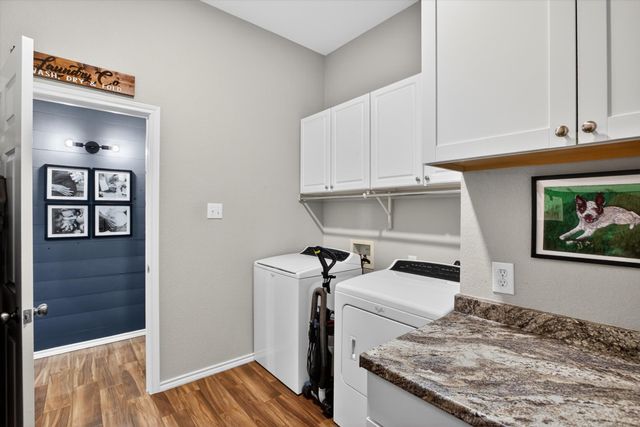 9122 Water Oak Drive, Arlington, TX 76002