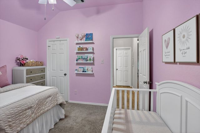 9122 Water Oak Drive, Arlington, TX 76002