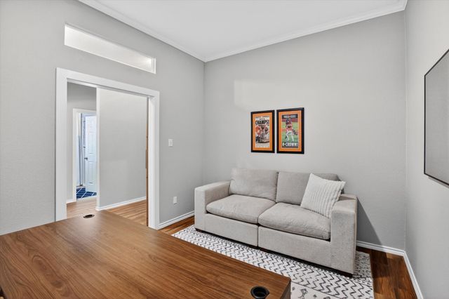 9122 Water Oak Drive, Arlington, TX 76002