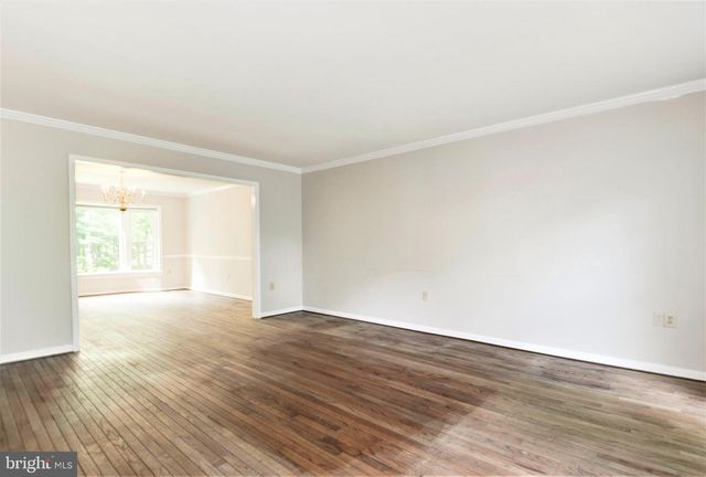 10322 DUNN MEADOW RD, Vienna, VA 22182
