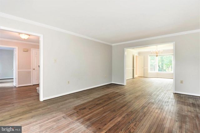 10322 DUNN MEADOW RD, Vienna, VA 22182