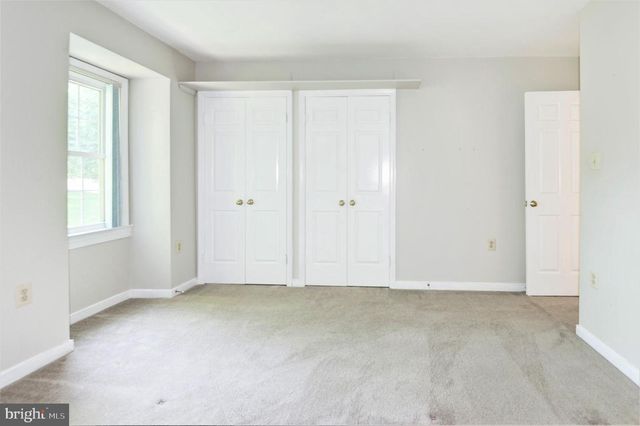 10322 DUNN MEADOW RD, Vienna, VA 22182
