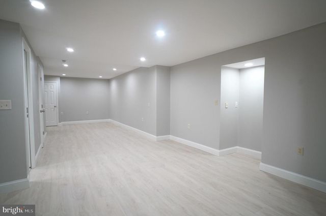 10322 DUNN MEADOW RD, Vienna, VA 22182