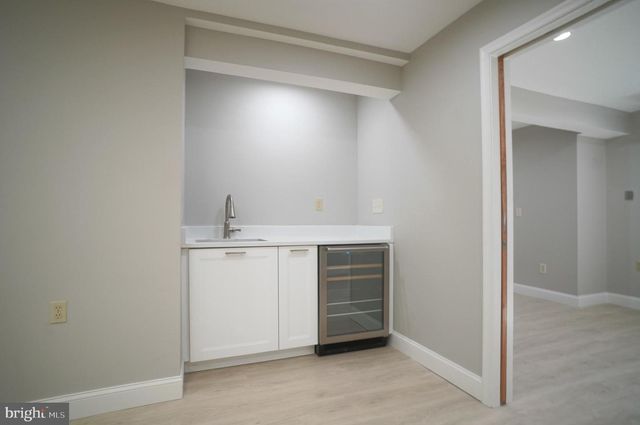 10322 DUNN MEADOW RD, Vienna, VA 22182