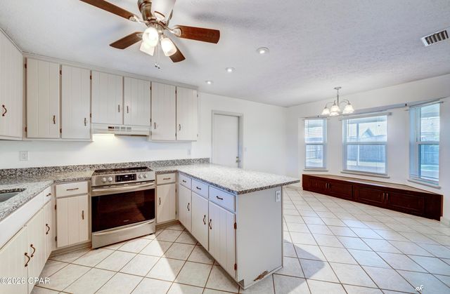 603 Redbird Street, Lynn Haven, FL 32444