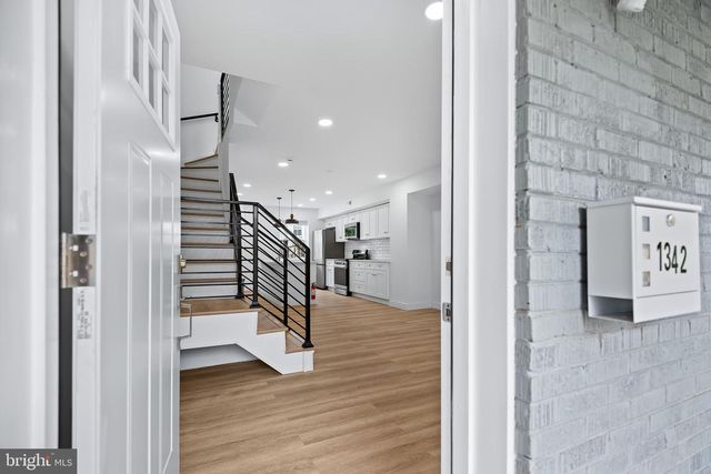 1342 DOWNING ST NE, Washington, DC 20018