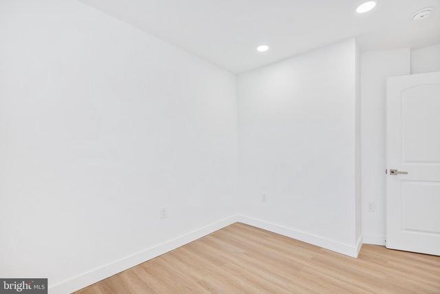 1342 DOWNING ST NE, Washington, DC 20018