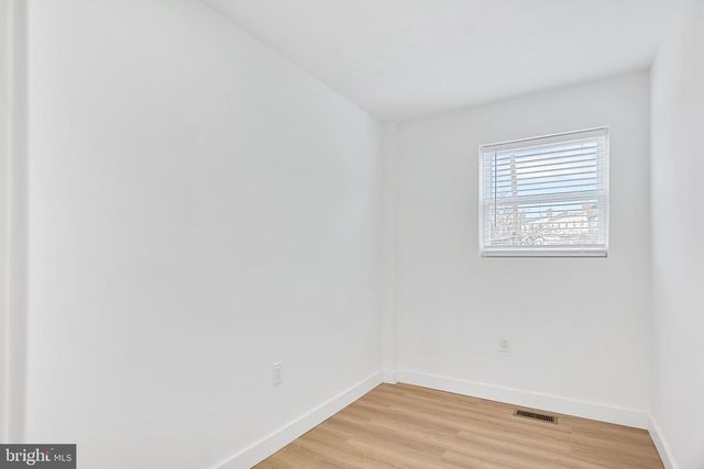 1342 DOWNING ST NE, Washington, DC 20018