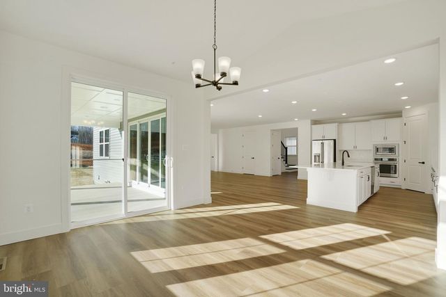 2003 ARAM DR, Accokeek, MD 20607