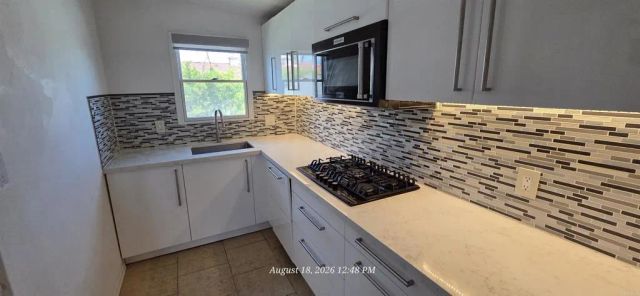4469 Cleveland Avenue C, San Diego, CA 92116