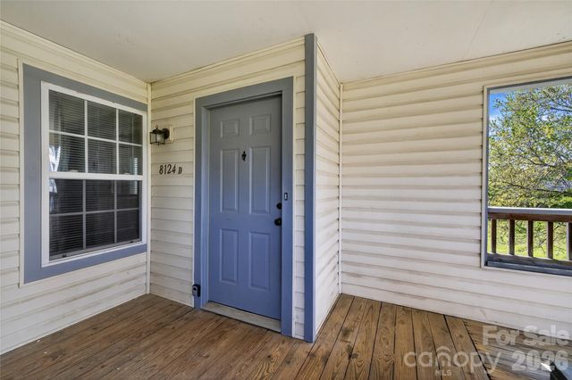 8124 Tremaine Court, Charlotte, NC 28227