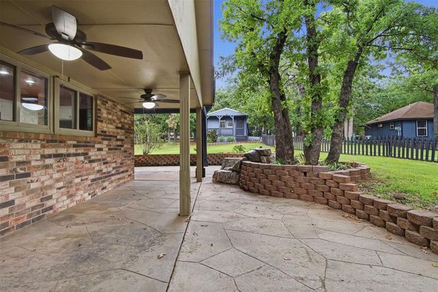 3620 W Charter Oak Road, Edmond, OK 73034