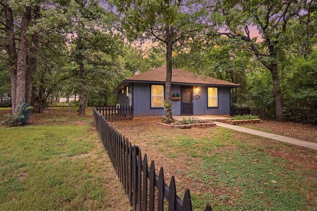 3620 W Charter Oak Road, Edmond, OK 73034