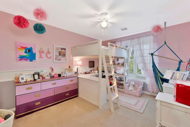 2406 N Cranbrook St, Wichita, KS 67226