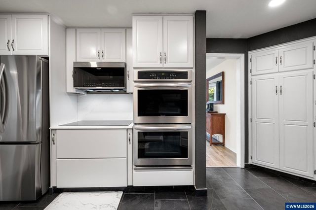 712 Mimosa St S, Salem, OR 97302