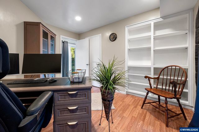 712 Mimosa St S, Salem, OR 97302