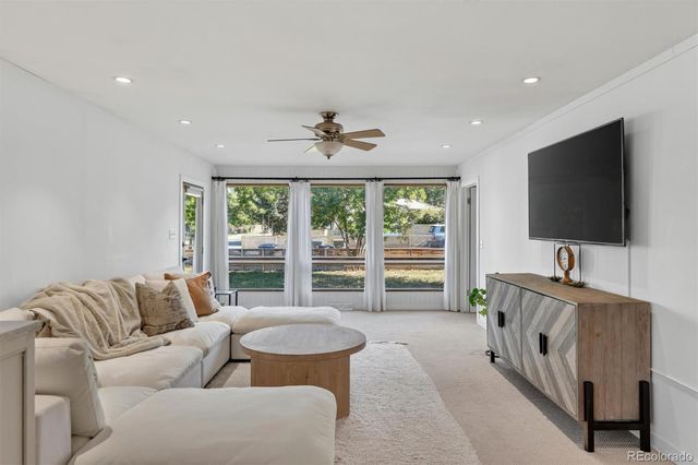 300 W Cleveland Street, Lafayette, CO 80026