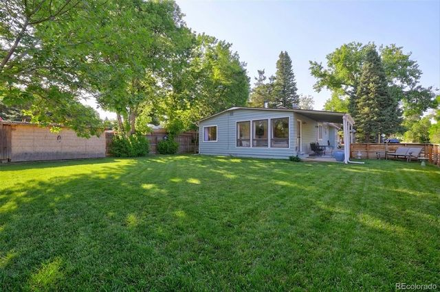 300 W Cleveland Street, Lafayette, CO 80026
