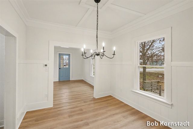 319 N Rowe Street, Ludington, MI 49431