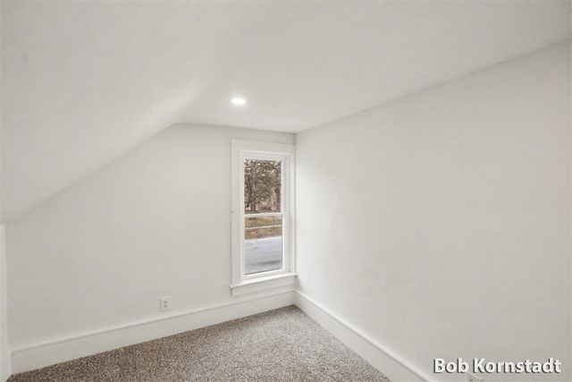 319 N Rowe Street, Ludington, MI 49431