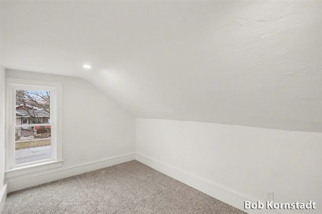 319 N Rowe Street, Ludington, MI 49431