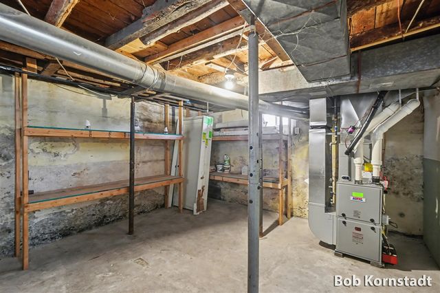 319 N Rowe Street, Ludington, MI 49431