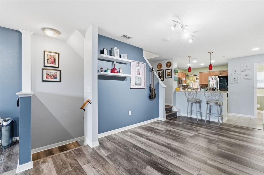 Image 19 of property listing at 9024 WHITE SAGE LOOP 37, Lakewood Ranch, FL 34202