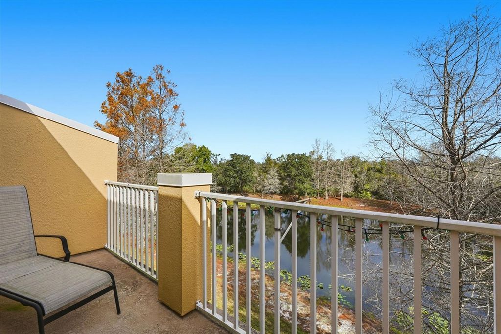 Image 30 of property listing at 9024 WHITE SAGE LOOP 37, Lakewood Ranch, FL 34202