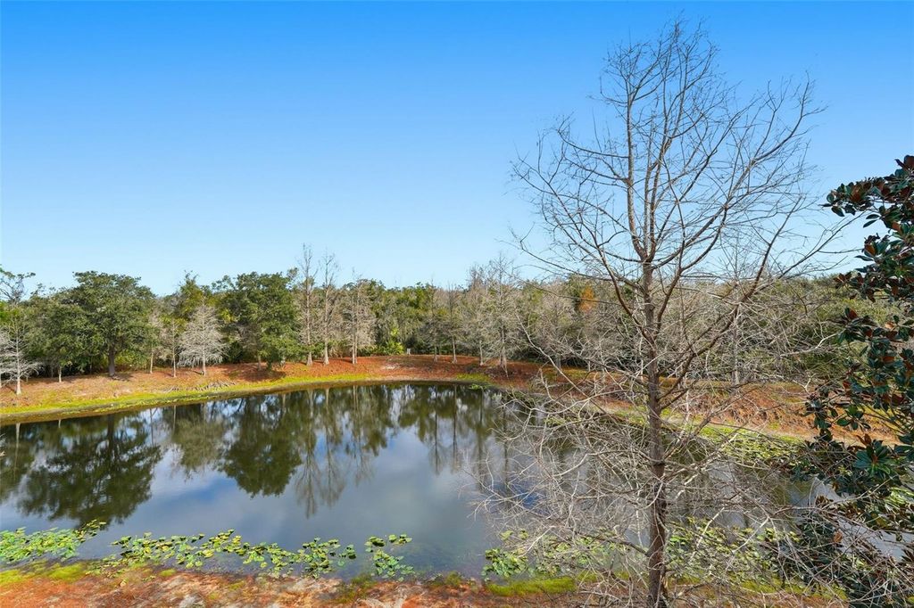 Image 31 of property listing at 9024 WHITE SAGE LOOP 37, Lakewood Ranch, FL 34202