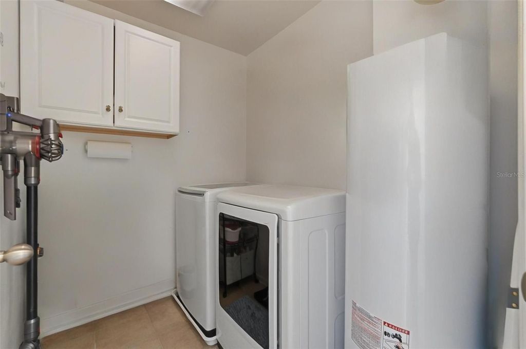 Image 37 of property listing at 9024 WHITE SAGE LOOP 37, Lakewood Ranch, FL 34202