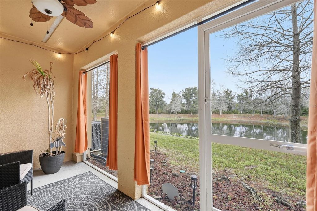 Image 45 of property listing at 9024 WHITE SAGE LOOP 37, Lakewood Ranch, FL 34202