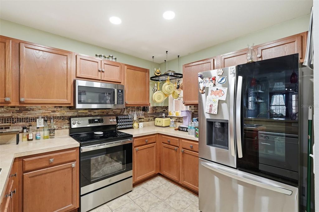 Image 8 of property listing at 9024 WHITE SAGE LOOP 37, Lakewood Ranch, FL 34202