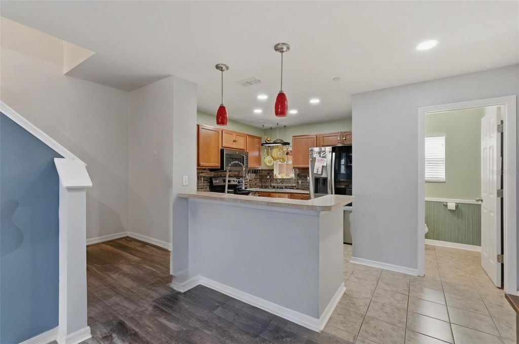 Image 10 of property listing at 9024 WHITE SAGE LOOP 37, Lakewood Ranch, FL 34202