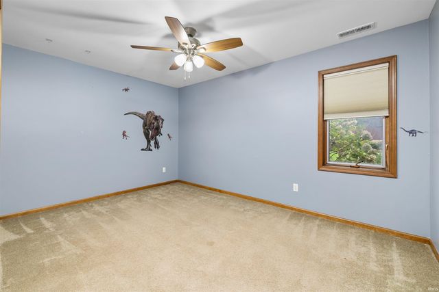 1401 Davidson Court, Auburn, IN 46706