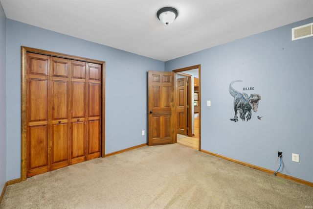 1401 Davidson Court, Auburn, IN 46706
